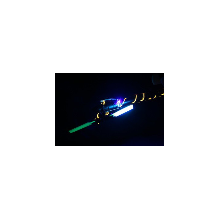 KB-4003 - HP 30-50 Tail Blades - Glow in the Dark with Ultra UV LED 84,5mm (4003) Modelism