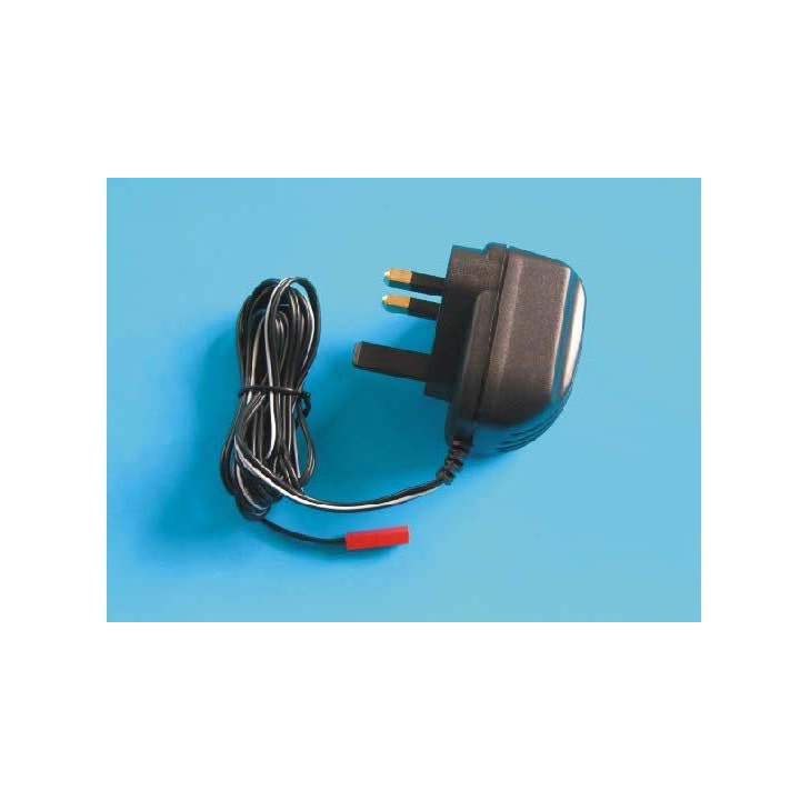 EK-000164 - Charger 230V UK (three feet, flat) (old EK1-0050) Esky